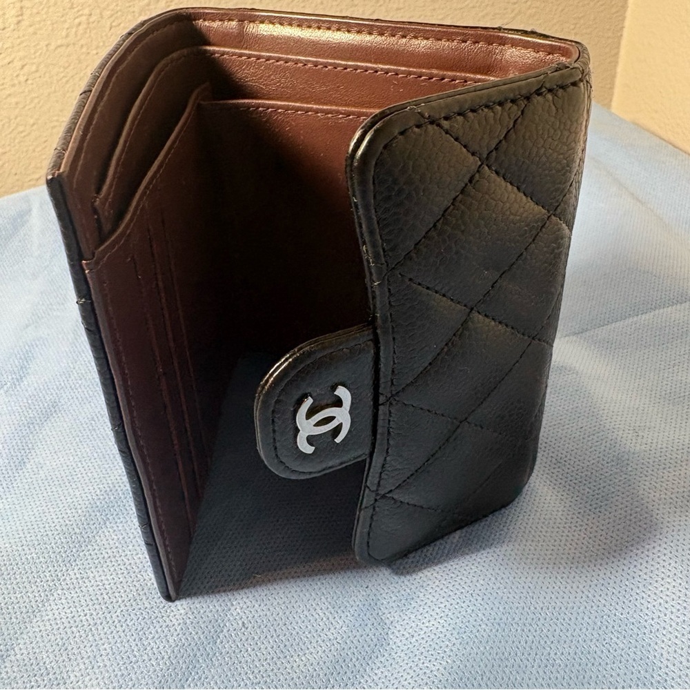 CHANEL Classic  Caviar Black Small Flap Quilted Leather Wallet - Picture 10 of 16